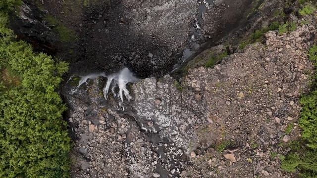 Водопад Домашний. Плато Путорана. Водопады России. 4K. смотреть онлайн