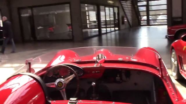 Ferrari 250 Testarossa ?? at Classic Remise Dusseldorf смотреть онлайн