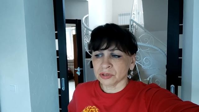 Выкинула целую бочку огурцов! Ремонт фонтана. Шью шторы для качелей. Жизнь семьи в деревне. смотреть онлайн