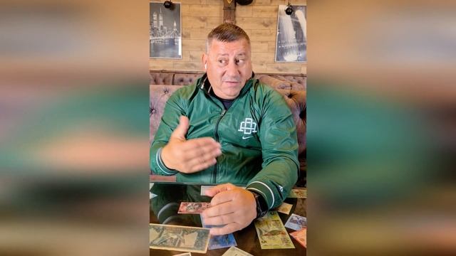 Анекдот про часы смотреть онлайн