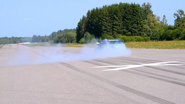 TURBOBANDIT MERCEDES TURBO PART 3 / Girls reaction / 1000hp смотреть онлайн