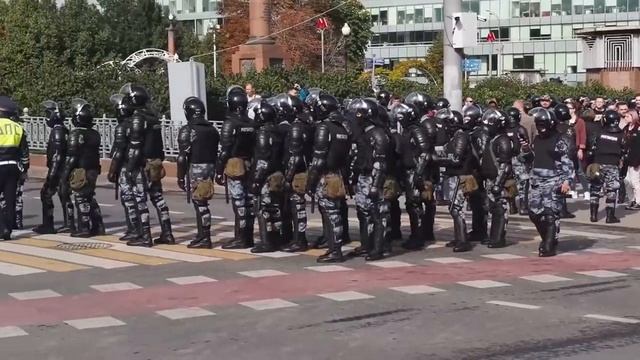 Созвездие Гончих Псов - Andrew Duxxx