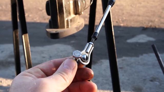 #Suzukidt30 #Outboardjets купили б\у осмотр водомета и крыльчатки на износ часть первая. Износ вала