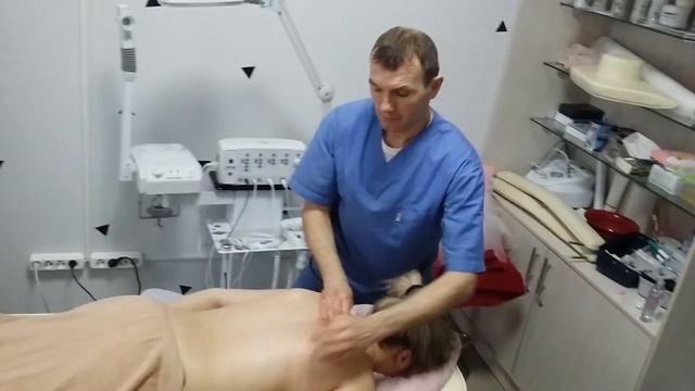 Массаж спины урок. Препод Залевский Валерий. смотреть онлайн