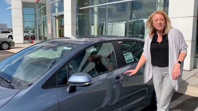 Check Out the 2021 Toyota Corolla SE at Stouffville Toyota! смотреть онлайн