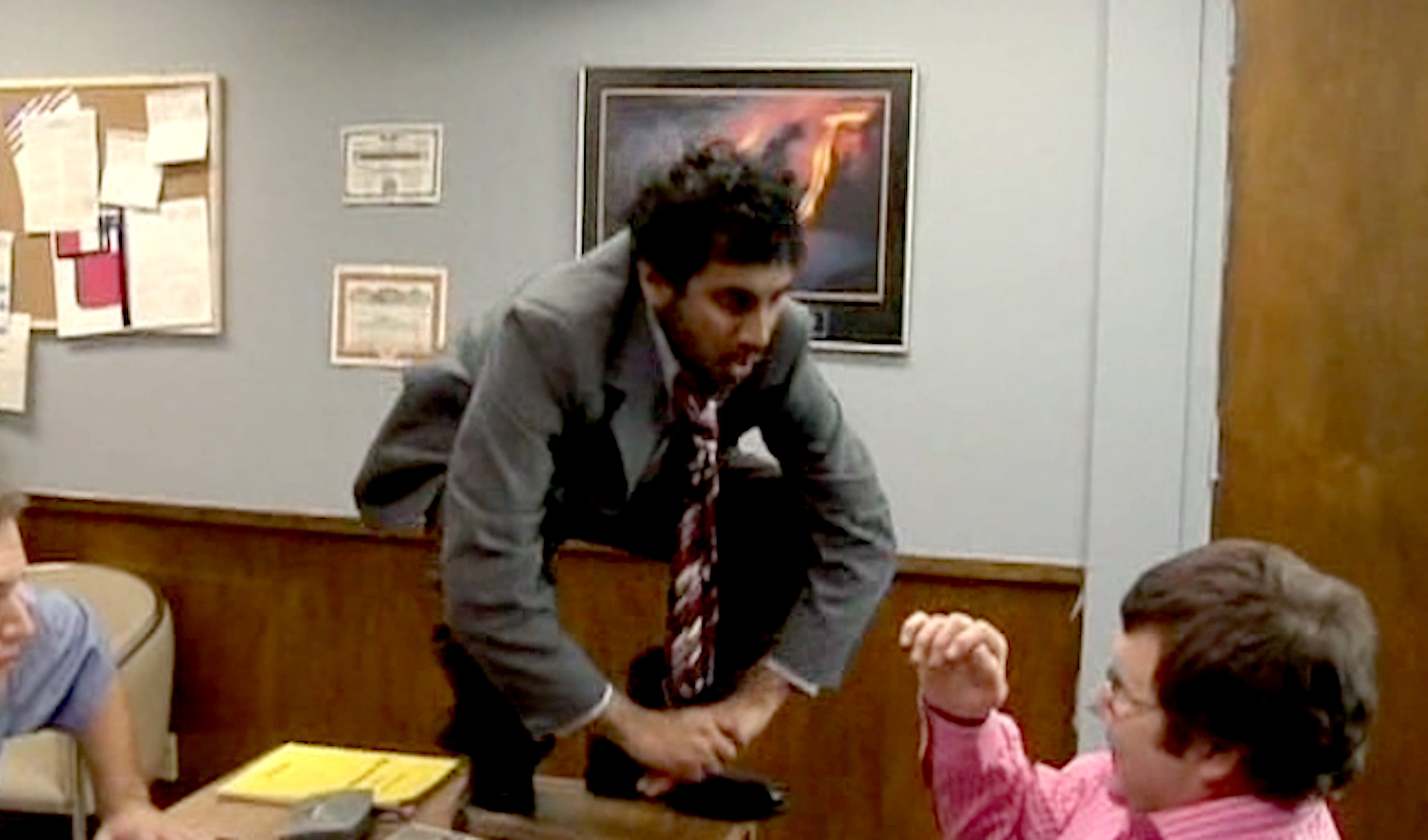 Human Giant S01e04 | Собеседование