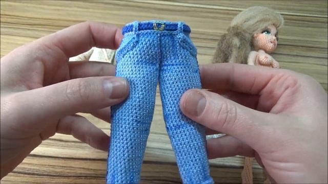 Как связать топик, джинсы, пиджак для куклы? Одежда для кукол своими руками. смотреть онлайн