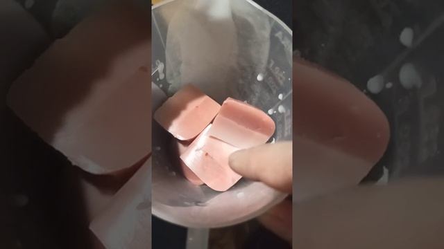 Смотрите что делаем из кусков мыла. смотреть онлайн