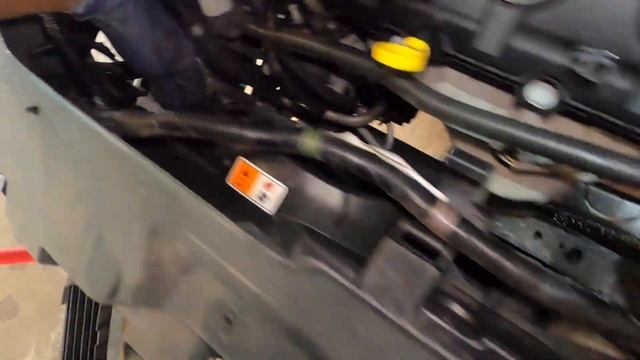 Replacing The Radiator On A Ford Taurus