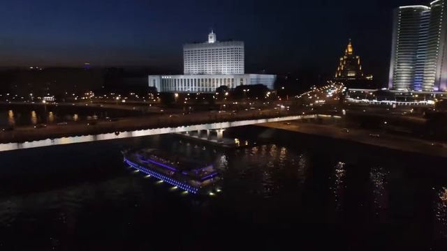 Аэросъёмка Москва (Mirror prod.) смотреть онлайн