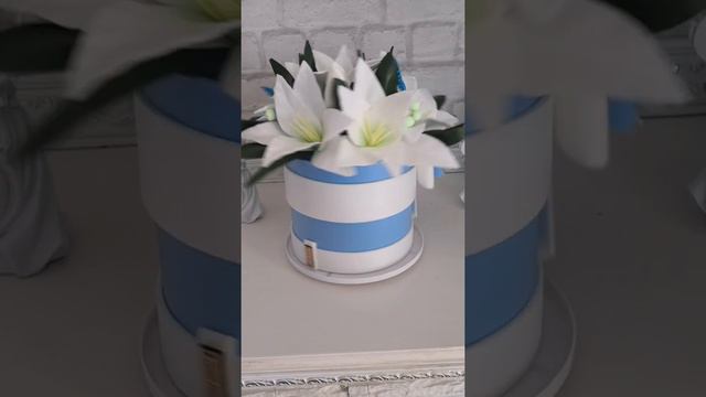 светильник шляпная коробка с лилиями. #светильник #шляпнаякоробка #светильниклилии смотреть онлайн