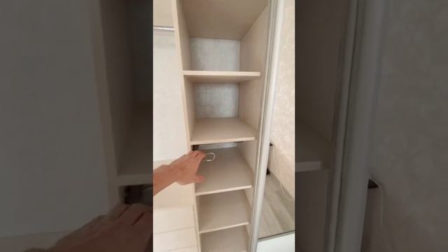 Встроенный шкаф купе, стекло Lacobel смотреть онлайн