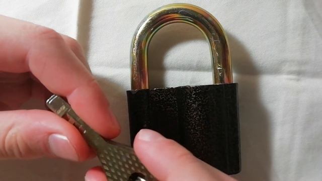 Замок навесной Avers. PD 20 70 Blister