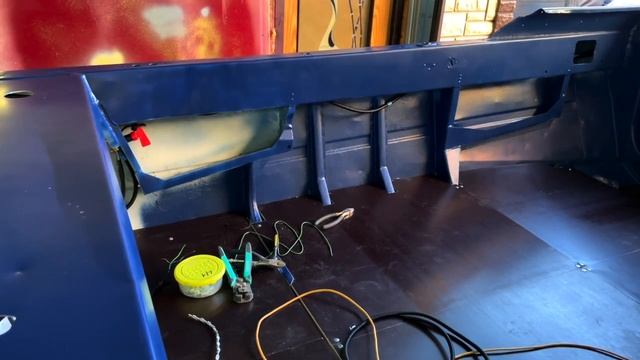 Крым М трансформация из ведра в катер. Часть 2 смотреть онлайн