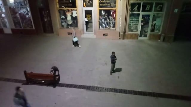 Ромы напали на туриста смотреть онлайн