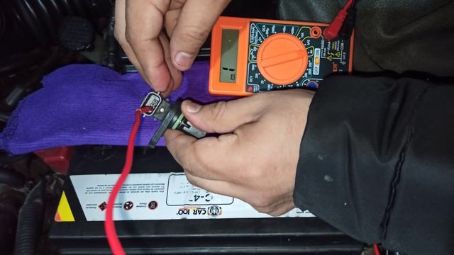 SENSOR DEL ÁRBOL DE LEVAS NISSAN TIIDA | Solución a Fallas смотреть онлайн