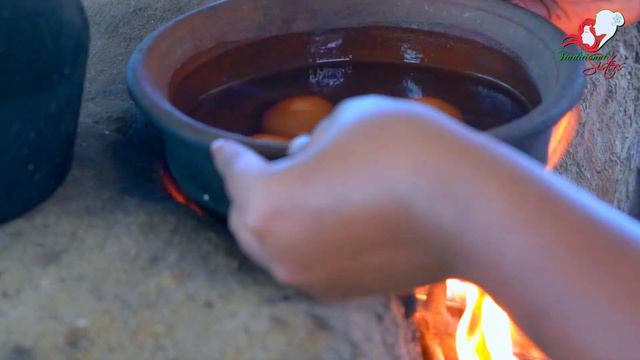 ගමේ රසට සුපිරියට මාළු බිරියානි හදමු | VILLAGE COOKING FISH TIKKA BIRYANI | Traditional Sisters смотреть онлайн