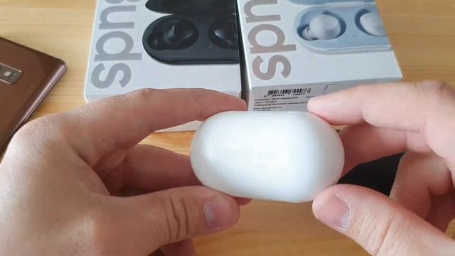 Беспроводные наушники Samsung Galaxy Buds опыт использования! смотреть онлайн