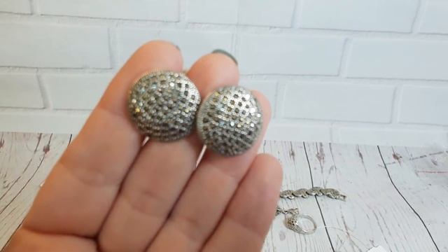 24.09.18 капельное серебро. Российское и тайланд. смотреть онлайн