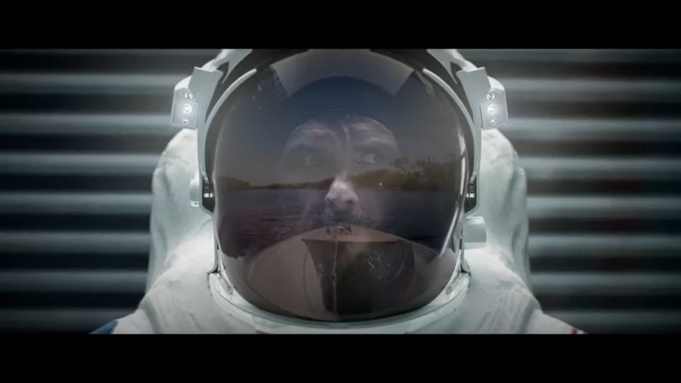 Lorenzo Jovanotti - E Non Hai Visto Ancora Niente (Official Video 11.03.2016) смотреть онлайн