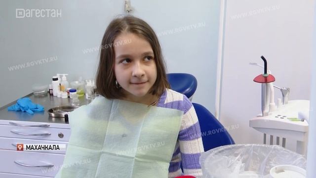 Свой профессиональный праздник сегодня отмечают стоматологи смотреть онлайн