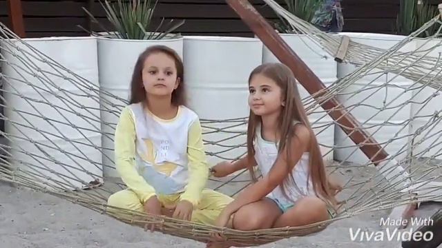 Рекламная съемка детской одежды 2019 смотреть онлайн