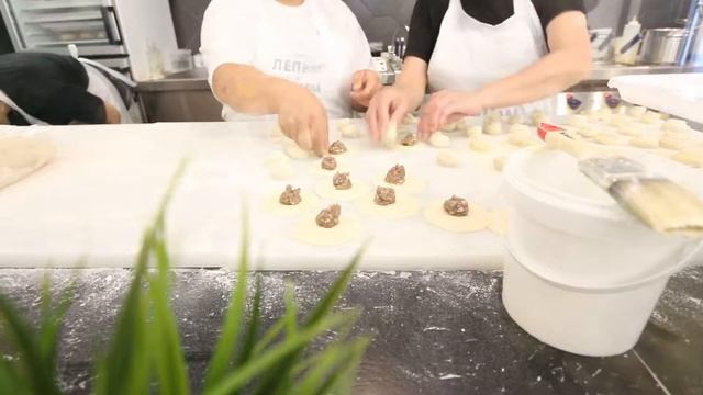 The Best Restaurant in Moscow Russia Lepim i Varim смотреть онлайн