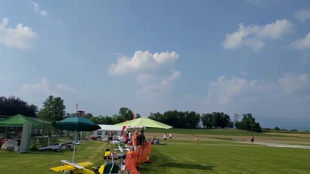 Huge $35000 1/3 scale Twin Turbine RC Jet crash and explosion смотреть онлайн