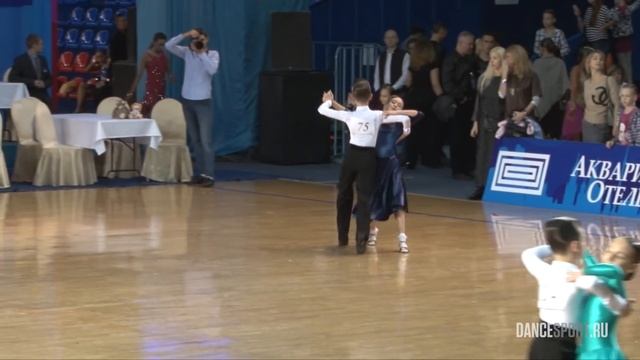 Аксенов Николай - Галеева Александра, 1/2 Quickstep смотреть онлайн