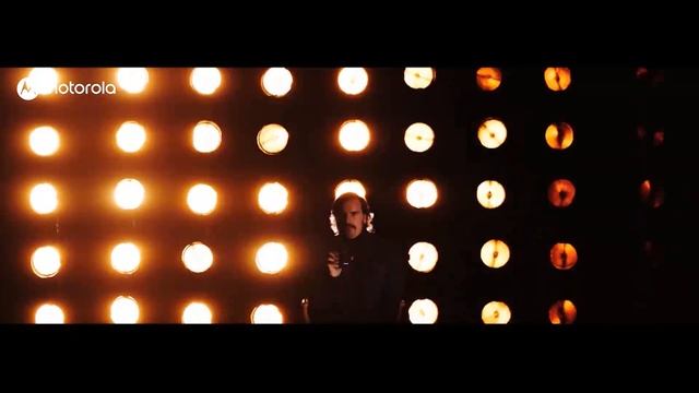 Смартфон Motorola Moto Z2 Play смотреть онлайн