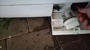 Как очистить фильтр в стиральной машине Siemens.