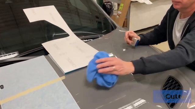 Episode 2 ORACAL® 851 Rally Stripe Application Video - Dry Hinge Application смотреть онлайн