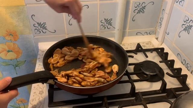 Супер закуска ! Креветки с чесноком и соевым соусом. смотреть онлайн