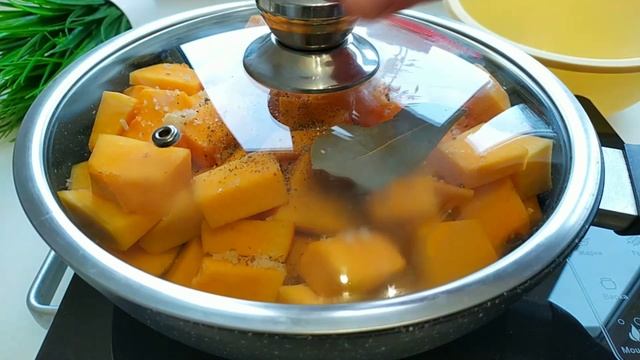 Вкуснее кабачка, полезнее картошки! Тыква, тушеная с мясом в казане?? смотреть онлайн