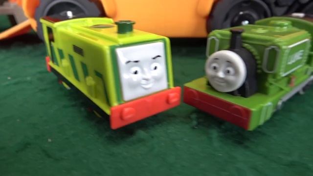Thomas And Friends Super Cruiser Trackmaster Races