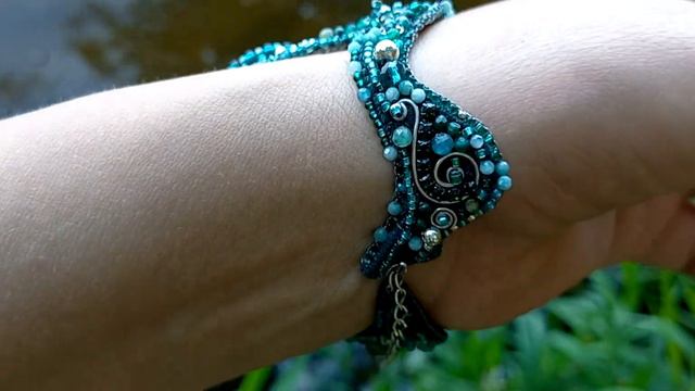 Браслет "Песня русалки", ручная вышивка серебром, ковка. смотреть онлайн