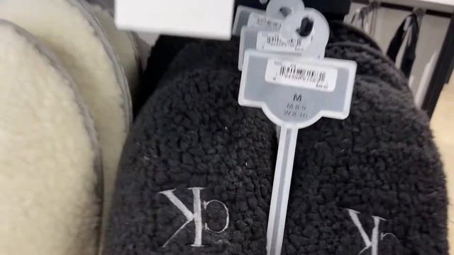 Calvin Klein Outlet Sale | Shopping Walkthrough смотреть онлайн