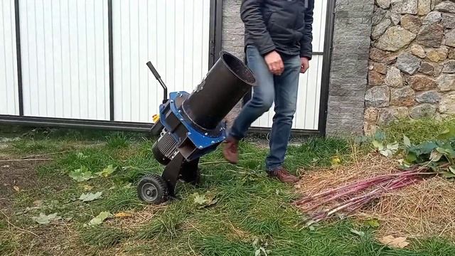 Измельчитей садовый универсальный SADOVOD.URAGAN.