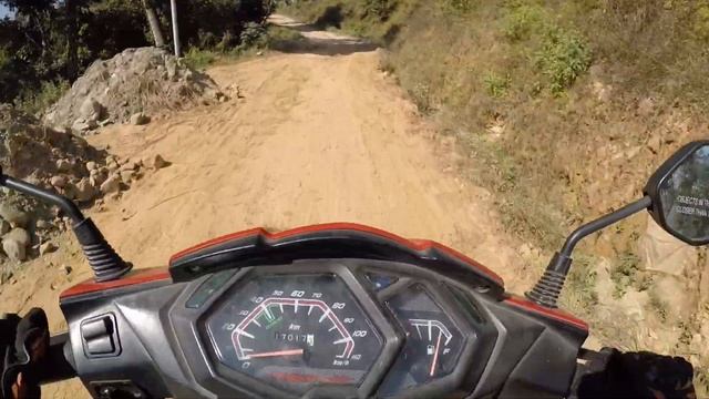 Offroading on Honda Dio. смотреть онлайн