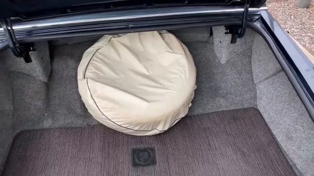 Cadillac Brougham 1989 года - это самый лучший 30-летний Cadillac смотреть онлайн