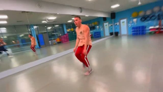 ALEKS ATAMAN, FINIK - Диалоги тет-а-тет - Танец (Maloy-Di) смотреть онлайн