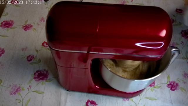 Тесто на чебуреки. смотреть онлайн