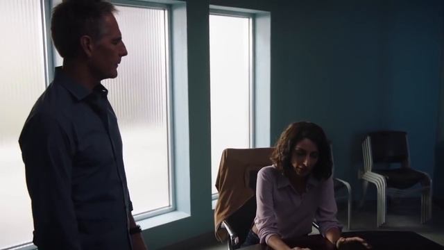 NCIS: New Orleans 5x16 Sneak Peek 3 "Survivor" смотреть онлайн