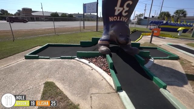 The HARDEST Mini Golf Hole In One ONLY Option We’ve Ever Seen! смотреть онлайн
