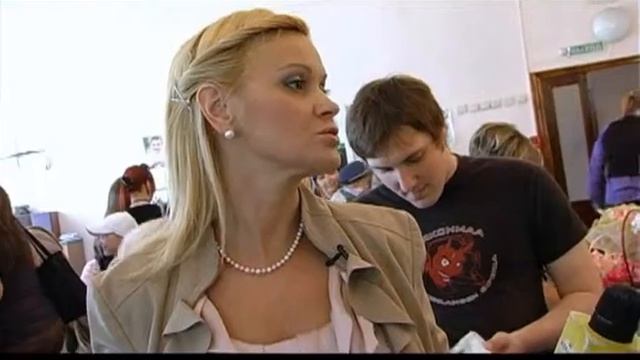 На шпильках: Арт-базар "Вместо слов..." смотреть онлайн