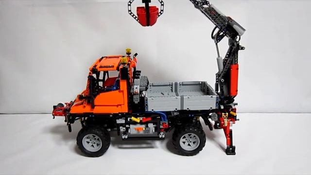 LEGO 8110 Unimog U400( full motorized ) -1 смотреть онлайн