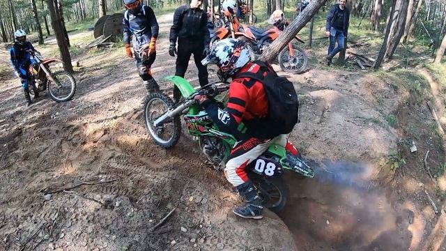 Осенняя покатуха с веселой компанией. Лайтэндуро на Минск Х250 Zuum CR250