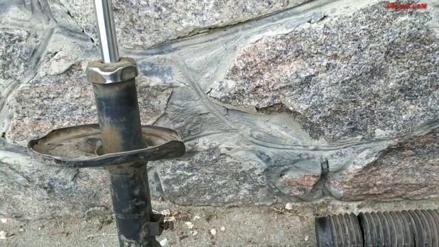 Установка задних Газомасляных амортизаторов (Стойки). смотреть онлайн