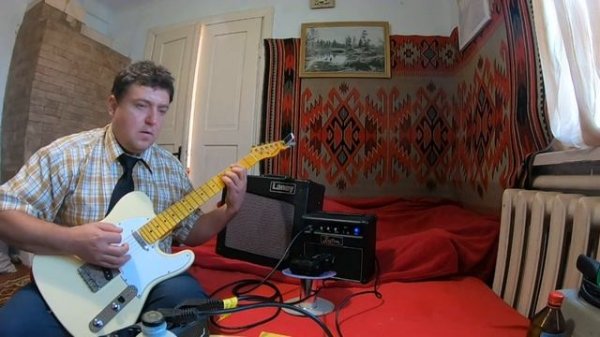 Электрогитара Maxwood Telecaster,  Philpro MS20 и комбик Kustom KG1