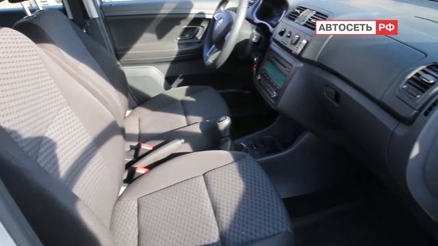 SKODA FABIA смотреть онлайн